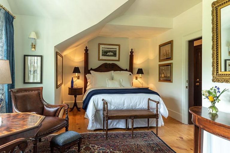 537115194 768x512