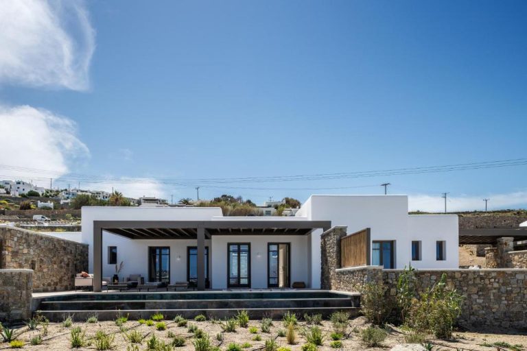 a rendering of a house in the desert at Bonzoe Suites Villas in Mikonos 768x512